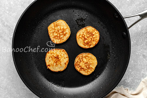 طرز تهیه مینی پنکیک موز و نارگیل پنکیک کودک ( موز و نارگیل )