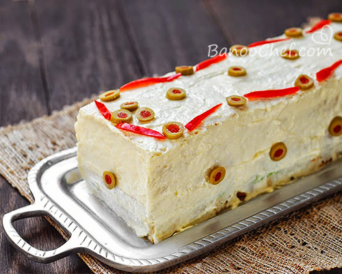 کیک سالاد تخم مرغ با نان تست