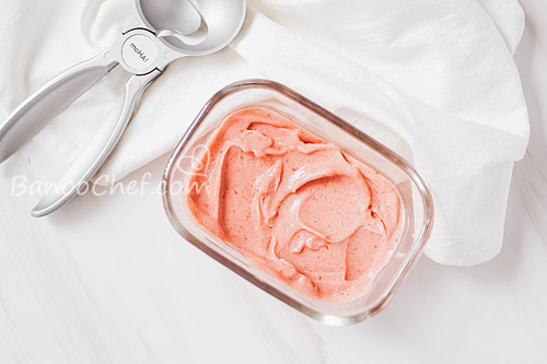 بستنی توت فرنگی بستنی توت فرنگی بدون شکر