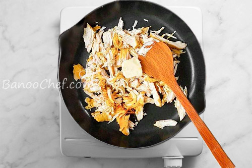 ساندویچ چاباتای مرغ زعفرانی