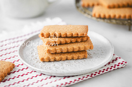 طرز تهیه بیسکویت لوتوس