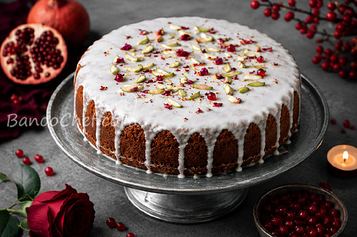 طرز تهیه کیک زعفرانی با گلاب
