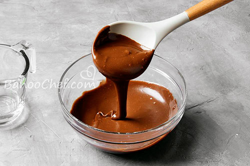 گلیز شکلاتی با پودر کاکائو