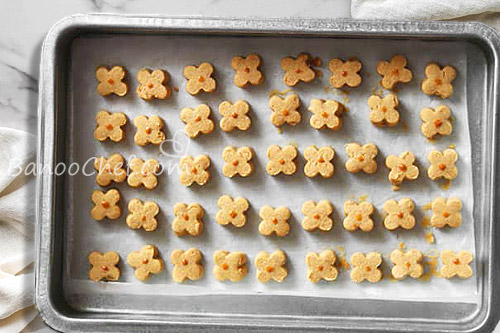 شیرینی نخودچی نان نخودچی